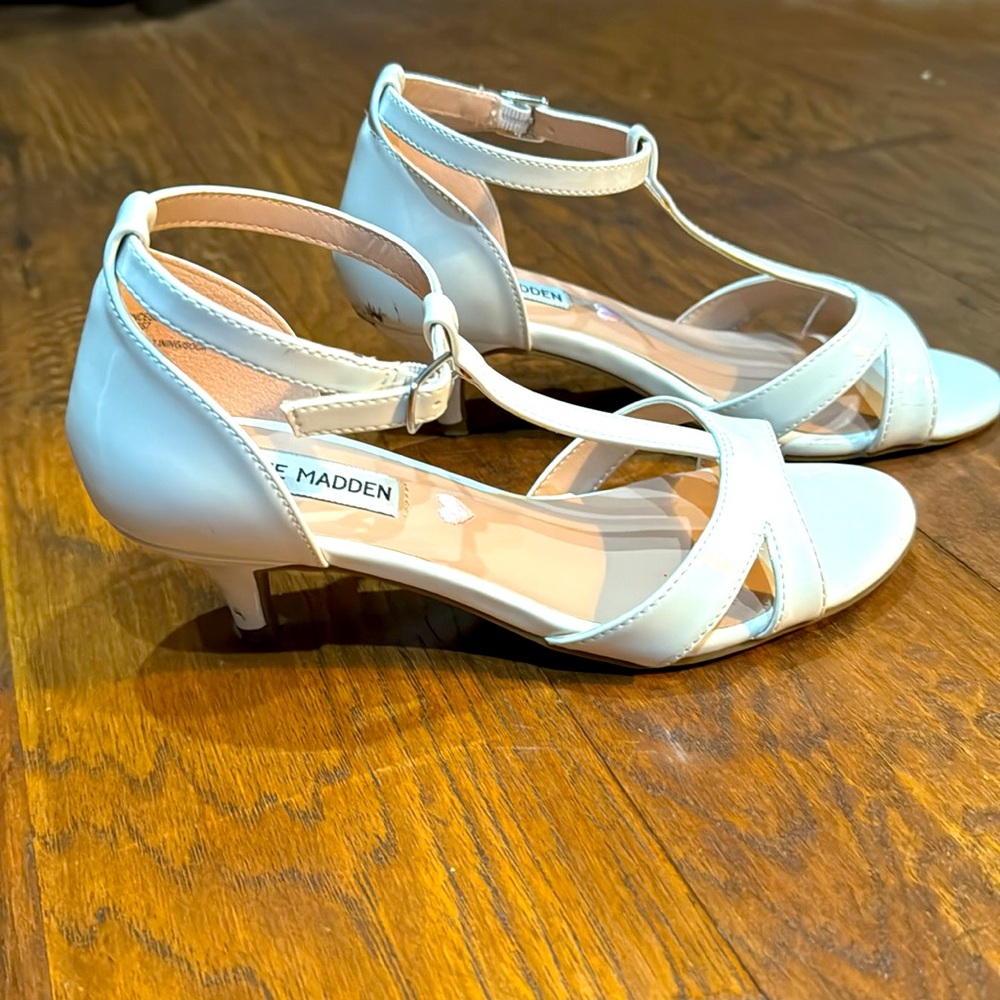 Steve Madden white heels